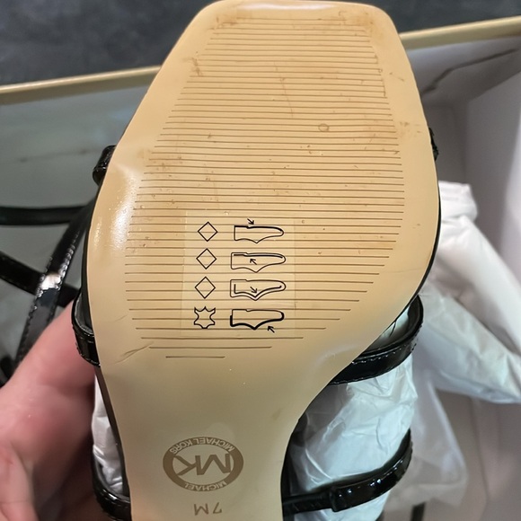 Michael Kors “strappy” high heels - Picture 8 of 11